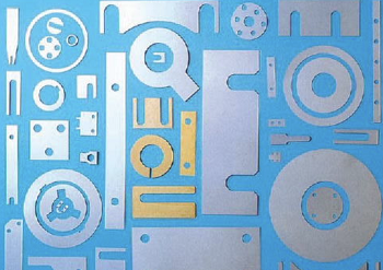 精密調整シムの加工例